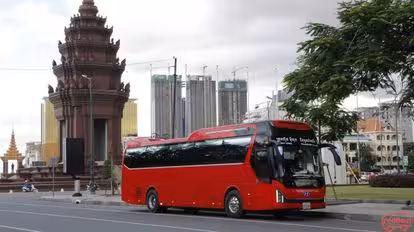 Mey Hong Transport Bus-Side Image