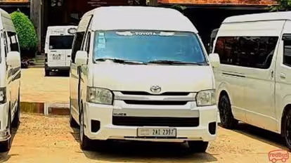 Koun Khmer VIP Bus-Front Image