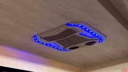 Chan Moly Roth  Bus-Amenities Image