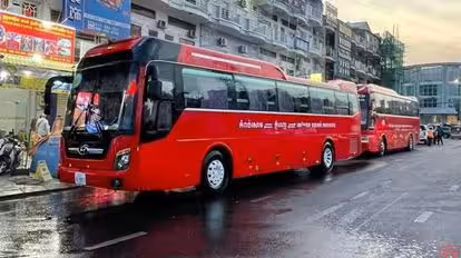 Chan Moly Roth  Bus-Front Image