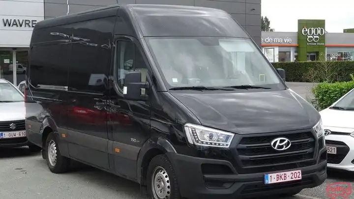 Cambolink21 Express Bus Front Image