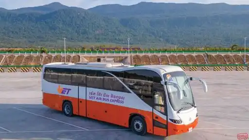 VET Airbus Express Bus Front Image