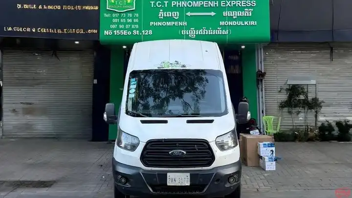 Thy Socheata (T.C.T.) Express Bus Front Image