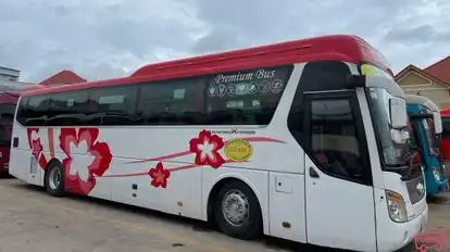 Capitol Tour and Transport Bus-Side Image