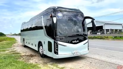 Rith Mony Transport Bus-Front Image