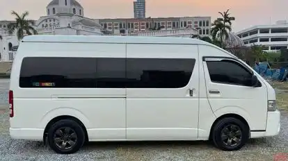 Vutha Seyha Express Bus-Front Image