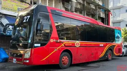 Somnang Hongsing Express Bus-Front Image