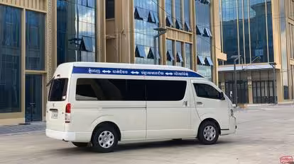 Saly VIP  Bus-Side Image
