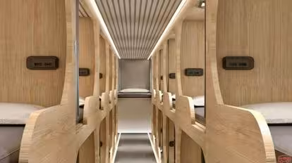 Saly VIP  Bus-Seats layout Image