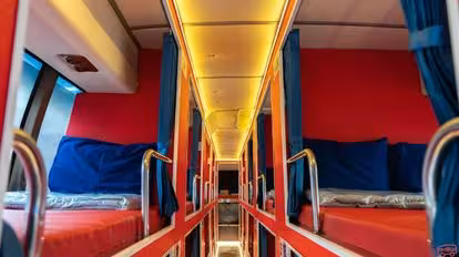 Olongpich Express Bus-Seats Image