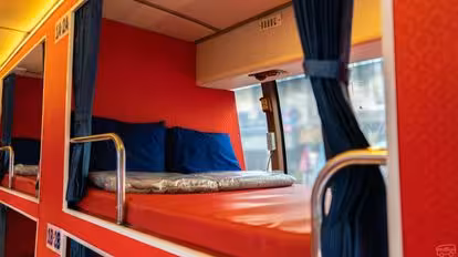 Olongpich Express Bus-Seats Image