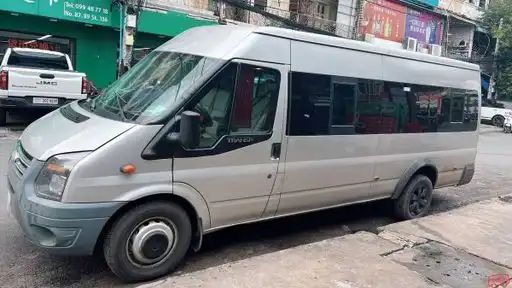 CP Express Bus Front Image