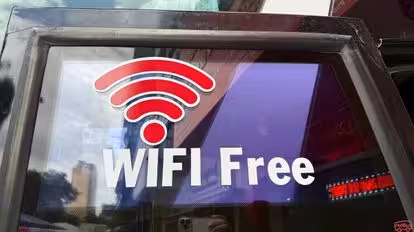 Danh Danh Express Bus  Bus-Amenities Image