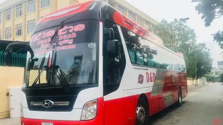 Danh Danh Express Bus  Bus Front Image