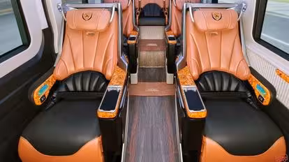 Thai Duong Limousine Bus-Seats Image