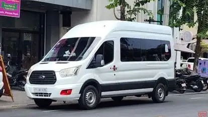 Ra Express VIP Bus-Front Image