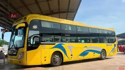 Sarah Transport Sole Bus-Front Image