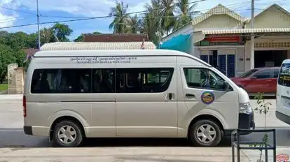 Dara Panha Sak Transport Bus-Side Image