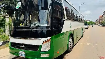 Heng Julita Transport Bus-Front Image