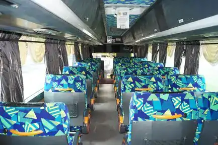 Prisma Express Bus-Front Image