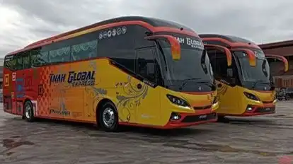 Prisma Express Bus-Side Image
