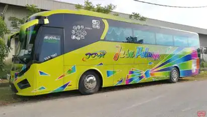 Jasa Pelangi Ekspres Bus-Side Image