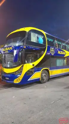 Alisan Golden Coach Bus-Front Image