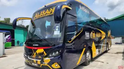 Alisan Golden Coach Bus-Front Image