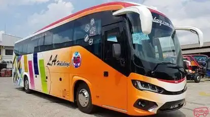 LA Holidays Travel and Tours Sdn Bhd Bus-Front Image