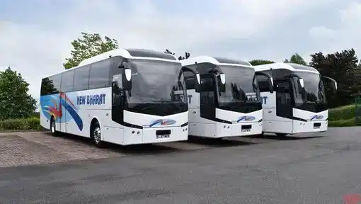 Arwana Express Bus-Front Image