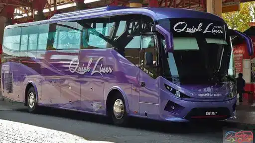 Quickliner Express Bus-Front Image