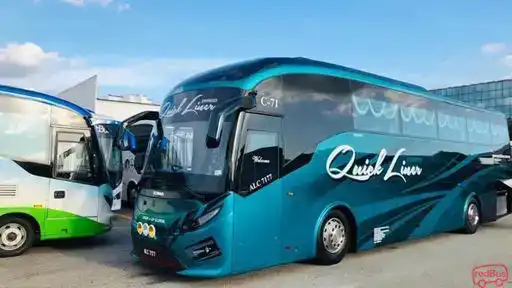 Quickliner Express Bus-Front Image
