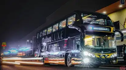 Ekspres Mutiara Bus-Side Image