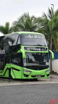 Ekspres Mutiara Bus-Front Image