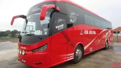 Adik Beradik Bus-Side Image