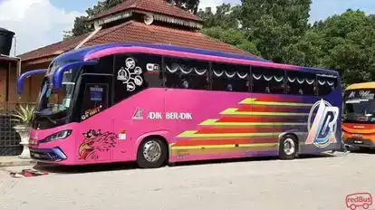 Adik Beradik Bus-Side Image