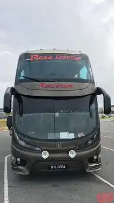 Res2 Express Bus-Front Image