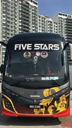 Five Stars (JB) Bus-Front Image