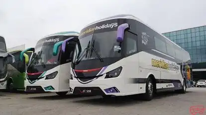 Meridian Holidays Bus-Front Image