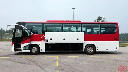 Temerloh KL Ekspres Sdn Bhd Bus-Side Image
