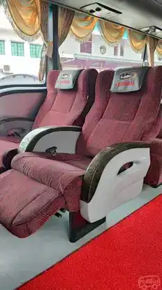 V Express Bus-Seats Image
