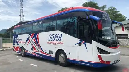 C.I.N Tour Co., Ltd Bus-Side Image