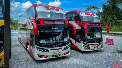Sani Express Bus-Front Image