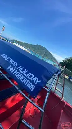 Kaki Perhentian Ferry-Front Image