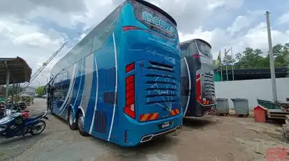 Moraza Express Bus-Side Image