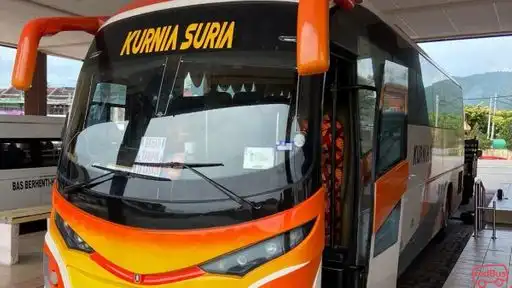 Kurnia Suria Bus-Front Image