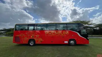 Causeway Link Express Bus-Side Image