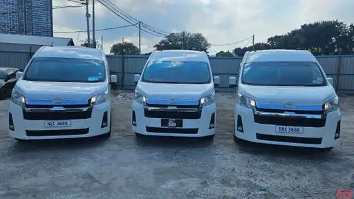Beh Travel & Tours Sdn Bhd Bus-Front Image