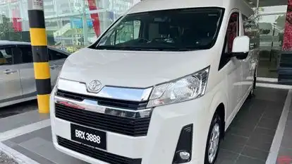 Beh Travel & Tours Sdn Bhd Bus-Front Image