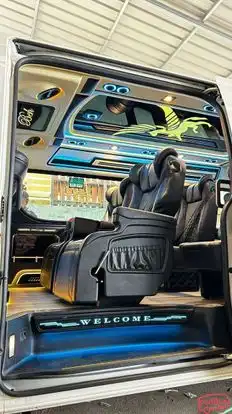 Beh Travel & Tours Sdn Bhd Bus-Side Image